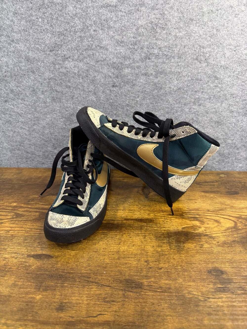 Nike Wmns Blazer Mid '77 Lucha Libre (DM6176-393)